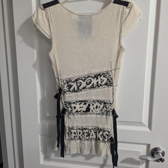 Lip Service Punk Rock Distressed Graphic Top - Rare - Size Small - Picture 3 of 7